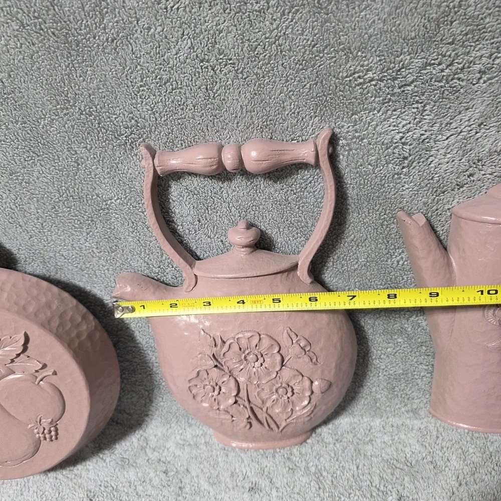 Vintage Kitchen Wall Plaque Set Of 3 Skillet Teapot Coffee Pot